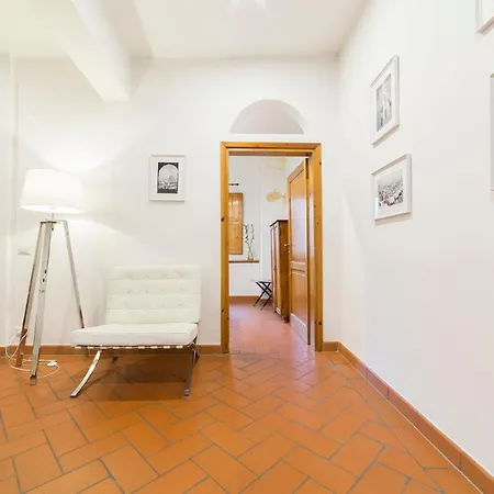 Apartment Santa Maria Novella 6 Sleeps Near The Station Florence